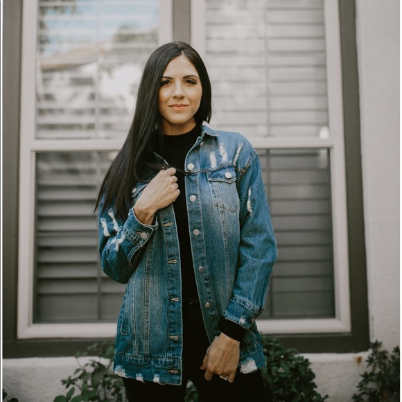 Oversized Boyfriend Denim Jacket - Picture 2 of 6